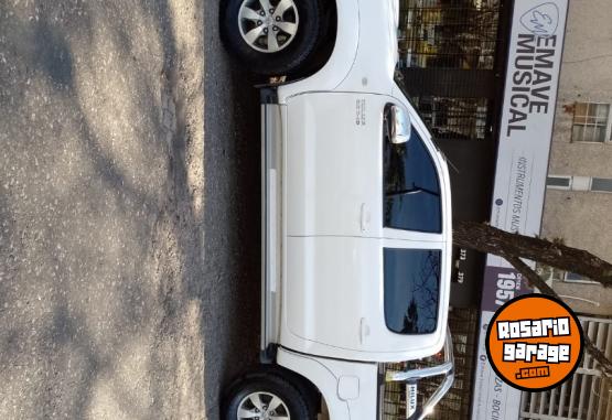 Camionetas - Toyota 2013 2010 Diesel 116000Km - En Venta