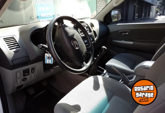Camionetas - Toyota 2013 2010 Diesel 116000Km - En Venta