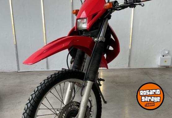 Motos - Honda TORNADO XR 250 2013 Nafta 35000Km - En Venta