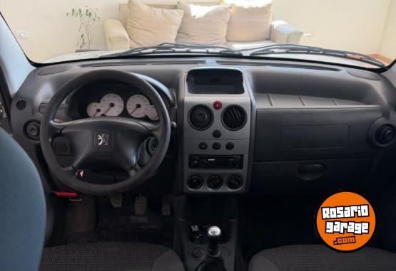 Utilitarios - Peugeot Partner Patagónica 2014 Diesel 141000Km - En Venta