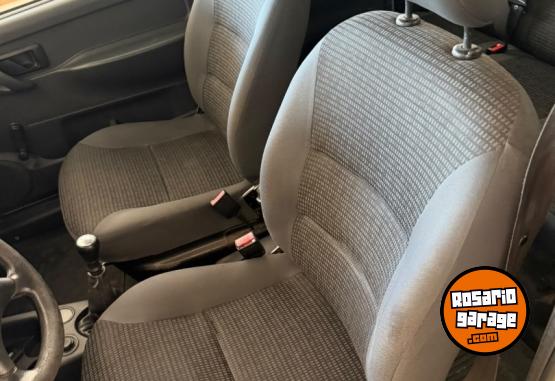 Utilitarios - Peugeot Partner Patagónica 2014 Diesel 141000Km - En Venta