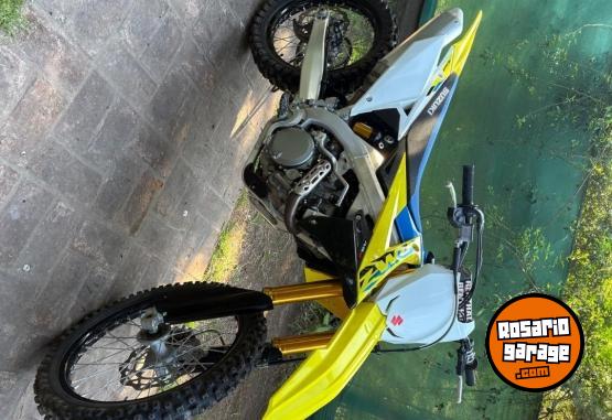 Motos - Suzuki Rmz 2023 Nafta 16Km - En Venta