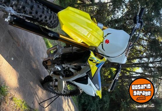 Motos - Suzuki Rmz 2023 Nafta 16Km - En Venta