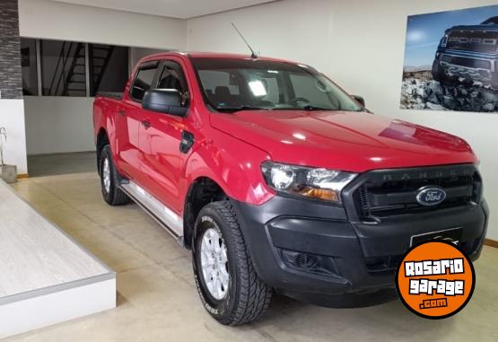 Camionetas - Ford Ranger XL 2017 Diesel 76000Km - En Venta