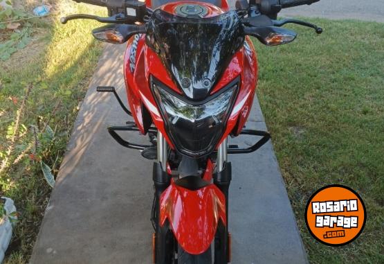 Motos - Bajaj Rouser P150 2024 Nafta 13500Km - En Venta