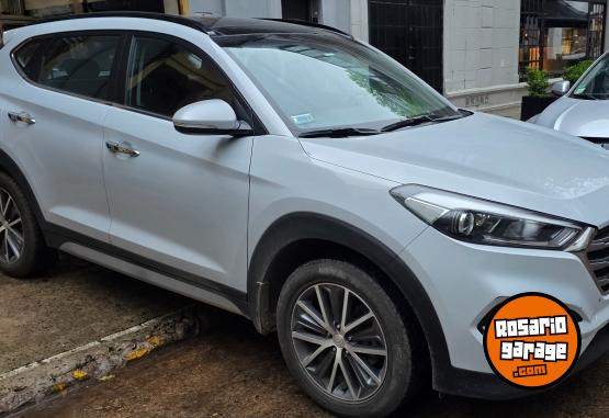Camionetas - Hyundai Tucson 2.0 Na 4x4 Premuim 2017 Nafta 84000Km - En Venta