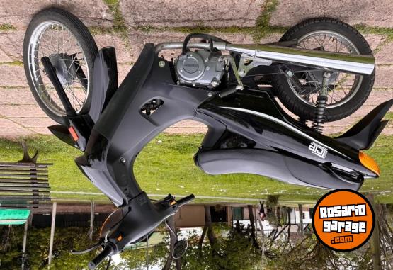 Motos - Guerrero Guerrero Trip, 2023. 2023 Nafta 13000Km - En Venta