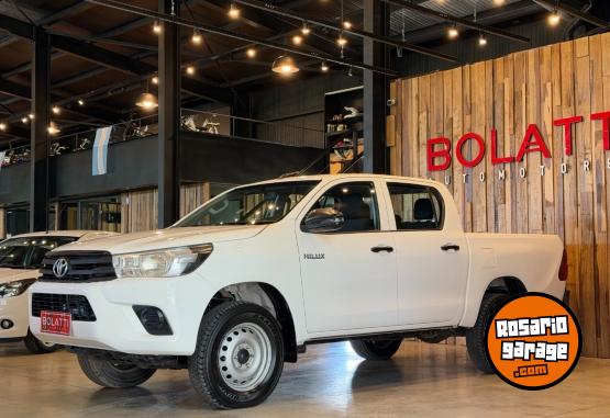 Camionetas - Toyota Hilux 2.4 Dc 4X4 Tdi Dx 2024 Diesel 277000Km - En Venta