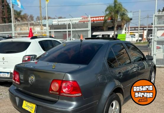 Autos - Volkswagen Bora trendline 2009 Diesel - En Venta