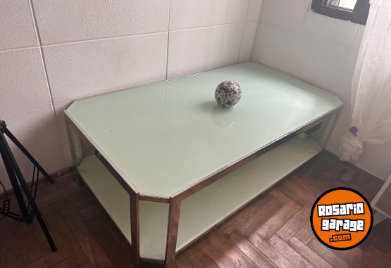 Hogar - Mesa de living/comedor de vidrio doble nivel y estructura cromada - En Venta