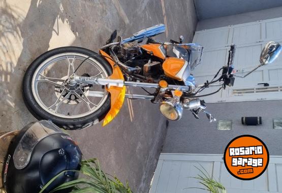 Motos - Zanella 125 cc eagle 2015 Nafta 35000Km - En Venta