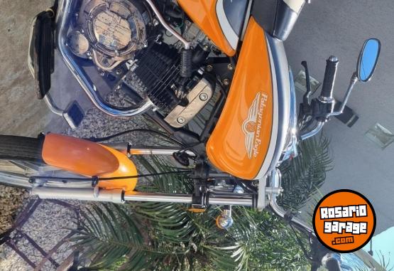 Motos - Zanella 125 cc eagle 2015 Nafta 35000Km - En Venta