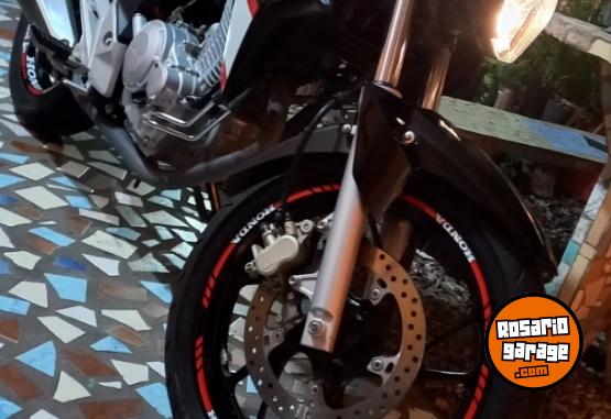 Motos - Honda New Twister 250cc 2019 Nafta 33000Km - En Venta