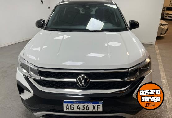 Autos - Volkswagen TAOS HIGHLINE BI TONO 2024 Nafta 24920Km - En Venta