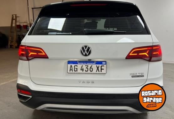 Autos - Volkswagen TAOS HIGHLINE BI TONO 2024 Nafta 24920Km - En Venta