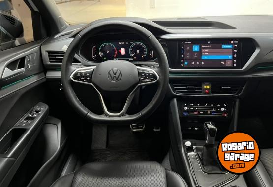 Autos - Volkswagen TAOS HIGHLINE BI TONO 2024 Nafta 24920Km - En Venta
