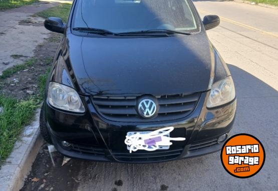 Autos - Volkswagen Suran highline 2009 Nafta 200000Km - En Venta