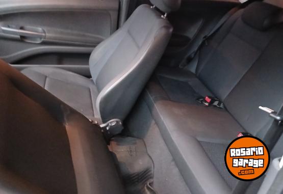 Autos - Volkswagen GOL TREND 3P 2015 Nafta 129000Km - En Venta