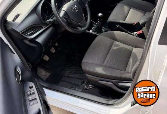 Autos - Toyota YARIS XS 2023 Nafta 45000Km - En Venta