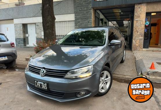 Autos - Volkswagen VENTO 2.0 TDI LUXURY DSG 2012 Diesel 240000Km - En Venta