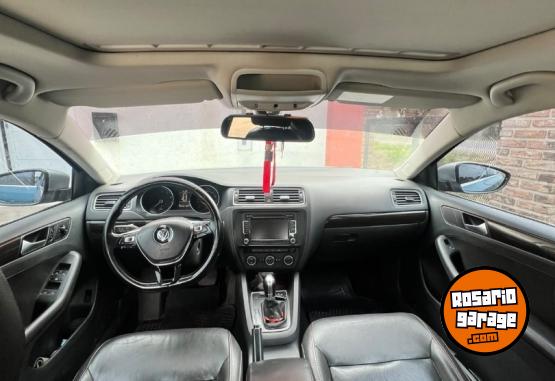 Autos - Volkswagen Vento luxury 2.5 2015 Nafta 167000Km - En Venta