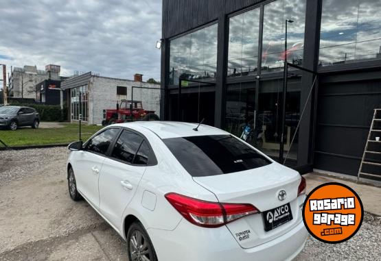 Autos - Toyota YARIS 1.5 XLS CVT 2020 Nafta 120000Km - En Venta