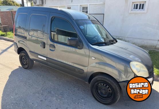 Utilitarios - Renault Kangoo 2016 GNC 312000Km - En Venta
