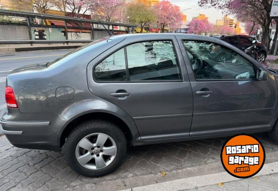 Autos - Volkswagen Bora 2013 Nafta 84000Km - En Venta
