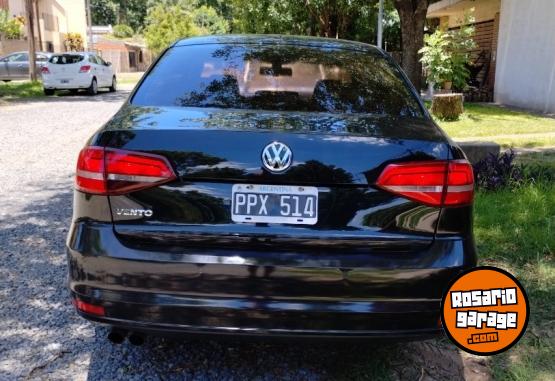 Autos - Volkswagen Vento 2.5 Luxury Tiptroni 2016 Nafta 171000Km - En Venta