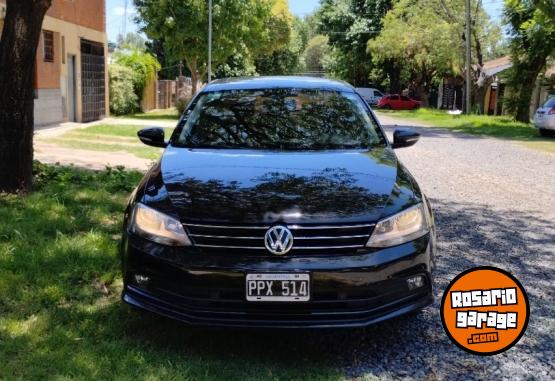 Autos - Volkswagen Vento 2.5 Luxury Tiptroni 2016 Nafta 171000Km - En Venta