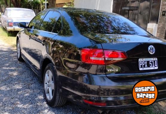 Autos - Volkswagen Vento 2.5 Luxury Tiptroni 2016 Nafta 171000Km - En Venta