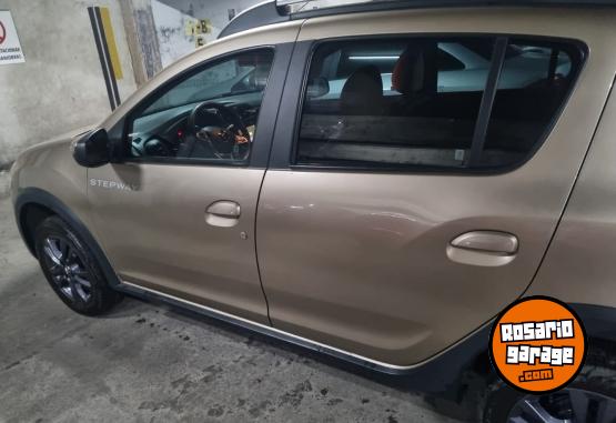 Autos - Renault Sandero STEPWAY Intense 2022 Nafta 43000Km - En Venta