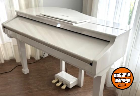 Instrumentos Musicales - Vendo piano digital Ringway GDP 1100 - En Venta