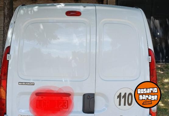 Utilitarios - Renault KANGOO 2012 GNC 245000Km - En Venta