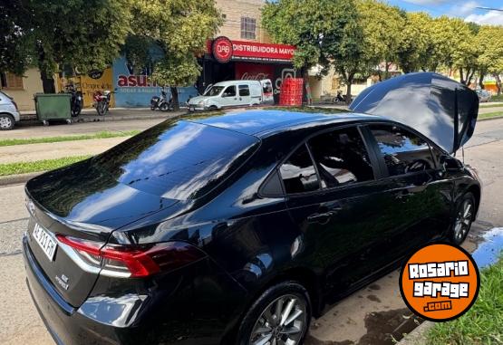 Autos - Toyota Corolla 2021 Electrico / Hibrido 97000Km - En Venta