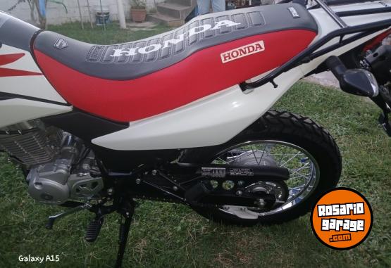 Motos - Honda XR 150 2024 Nafta 2322Km - En Venta