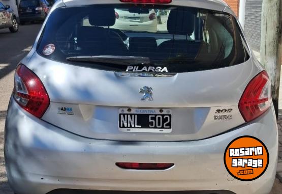 Autos - Peugeot 208 2014 Nafta 170000Km - En Venta