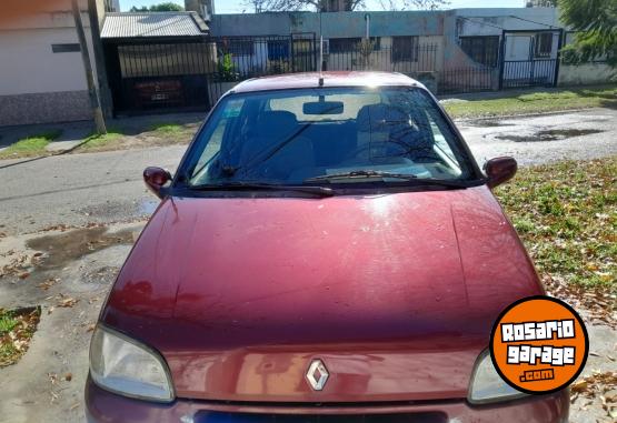 Autos - Renault CLIO 1999 Nafta 250Km - En Venta