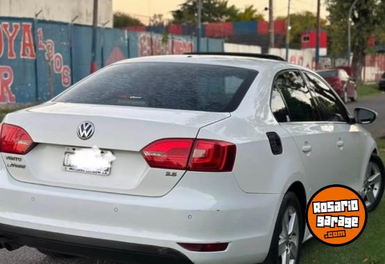 Autos - Volkswagen Vento 2014 Nafta 213000Km - En Venta