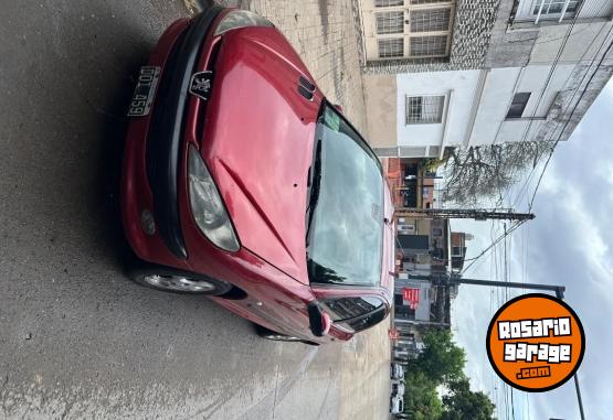 Autos - Peugeot 206 2000 Nafta 312000Km - En Venta
