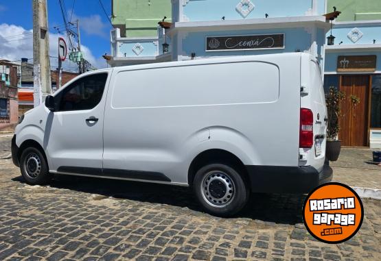 Utilitarios - Citroen Jumpy 2023 Diesel 96000Km - En Venta