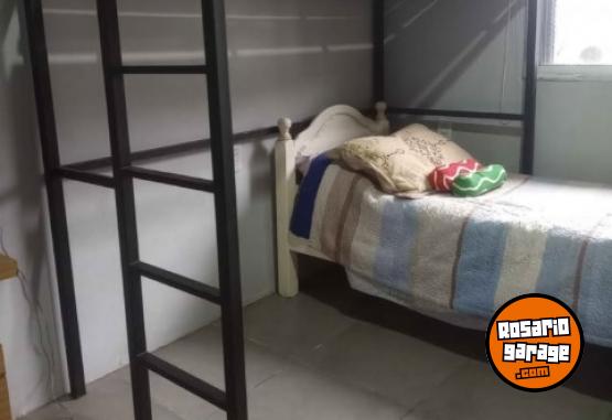 Hogar - Cucheta escritorio con ca�os de 2mm - En Venta