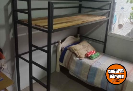 Hogar - Cucheta escritorio con ca�os de 2mm - En Venta