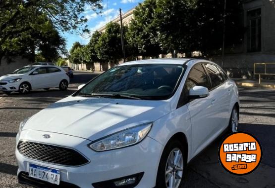 Autos - Ford focus 3 1.6 s 2016 Nafta 192000Km - En Venta