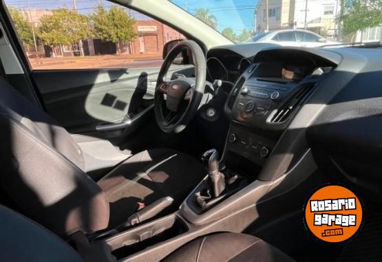 Autos - Ford focus 3 1.6 s 2016 Nafta 192000Km - En Venta