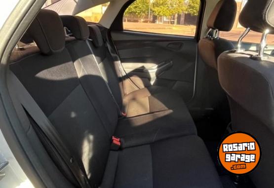 Autos - Ford focus 3 1.6 s 2016 Nafta 192000Km - En Venta