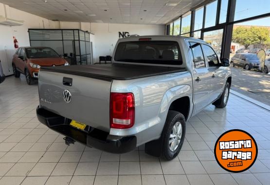 Camionetas - Volkswagen Amarok Trendline 4x2 2023 Diesel 119000Km - En Venta