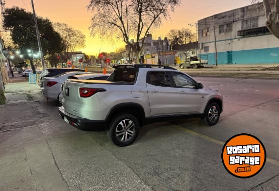 Camionetas - Fiat Toro 4x4 pack extremo 2017 Diesel 120000Km - En Venta