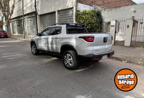 Camionetas - Fiat Toro 4x4 pack extremo 2017 Diesel 120000Km - En Venta