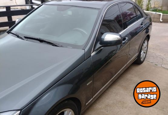 Autos - Mercedes Benz C 200 kompressor 2009 Nafta 177000Km - En Venta